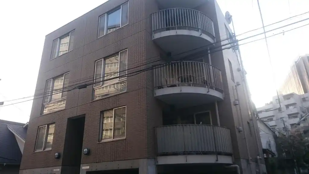 FLORESTA 外観