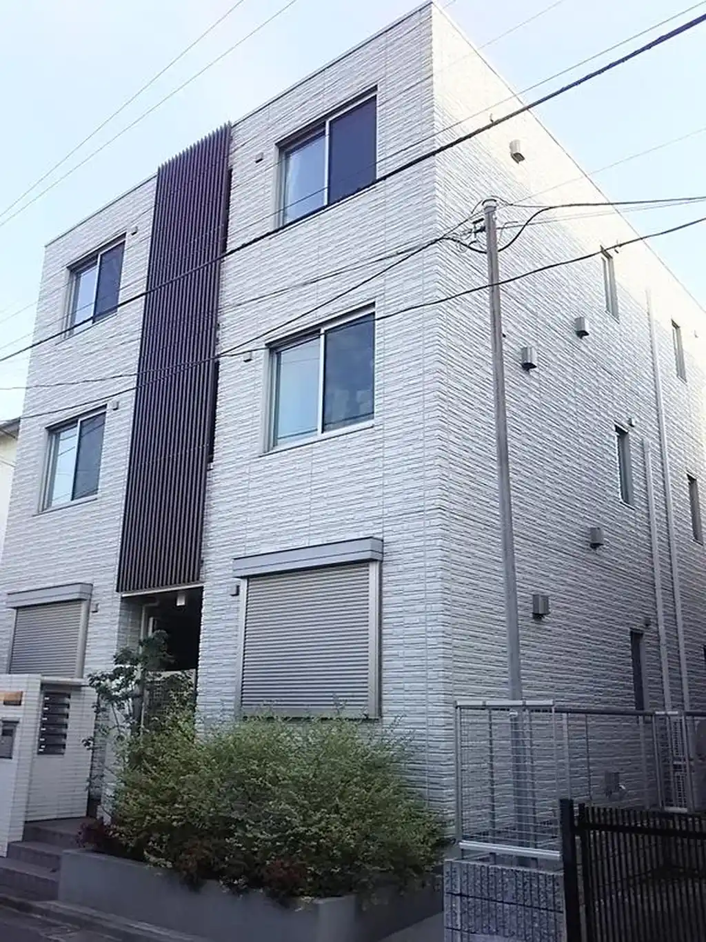 restful中野 外観