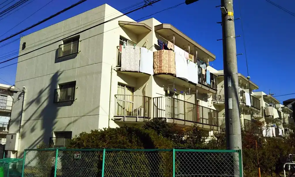 ドルミ中山B棟 外観