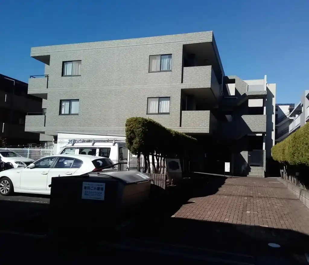 ロイヤルステージ日吉本町 外観