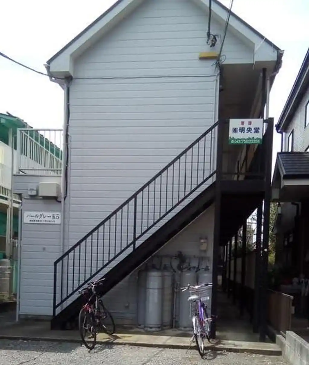 パールグレーK5 外観