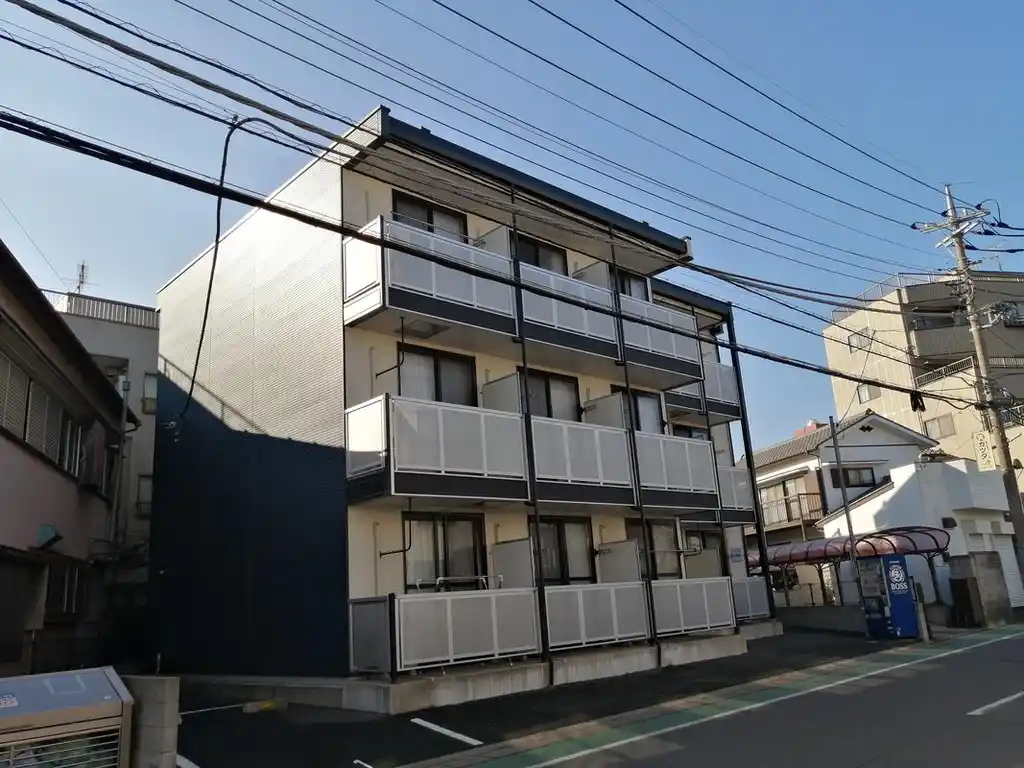 レオパレスウィンヒル 外観