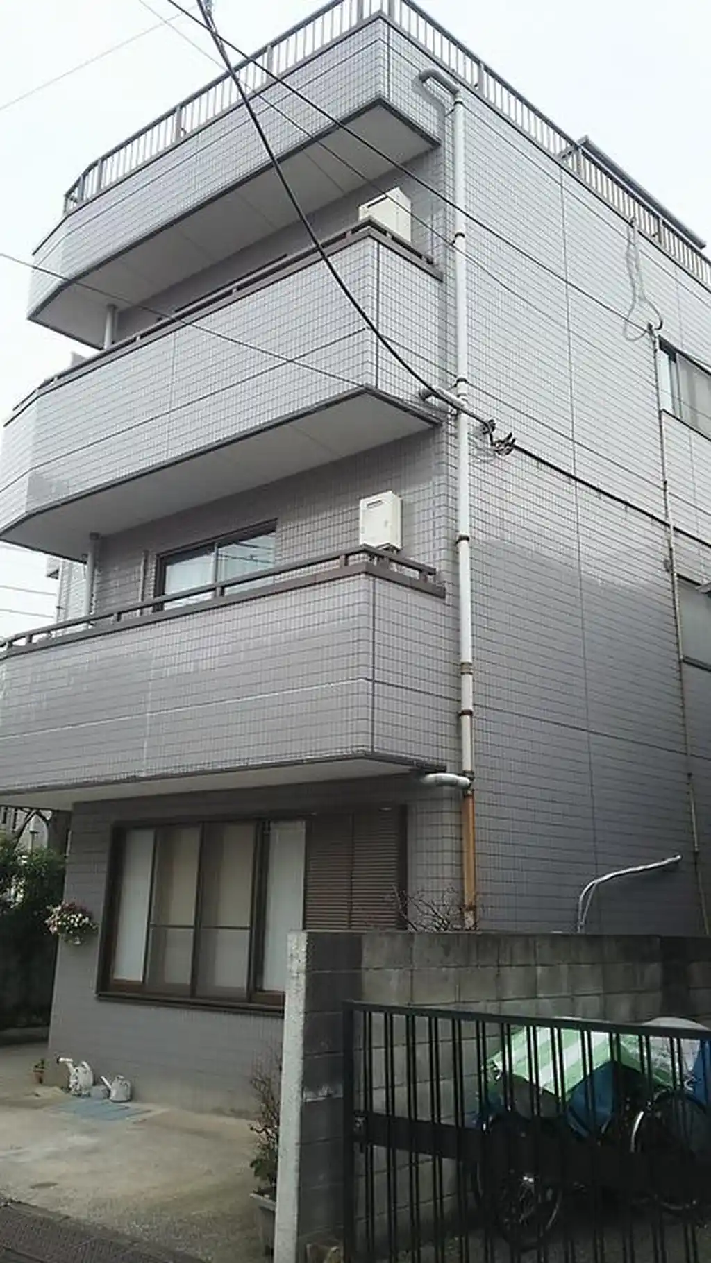 サントラップ 外観