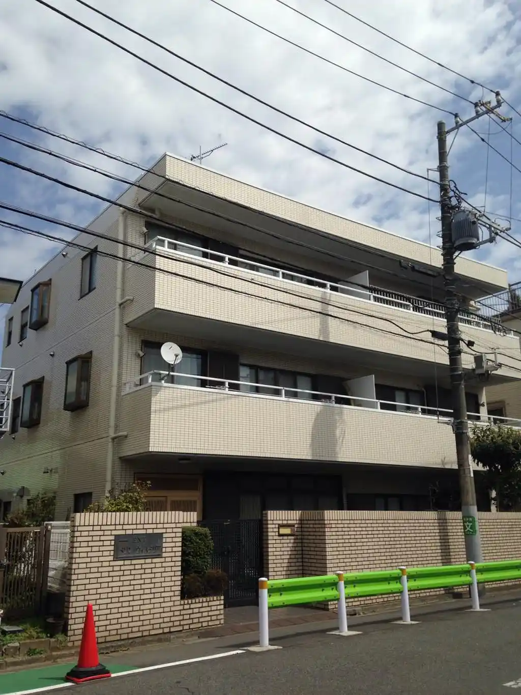 メゾン・ウィスタリア 外観