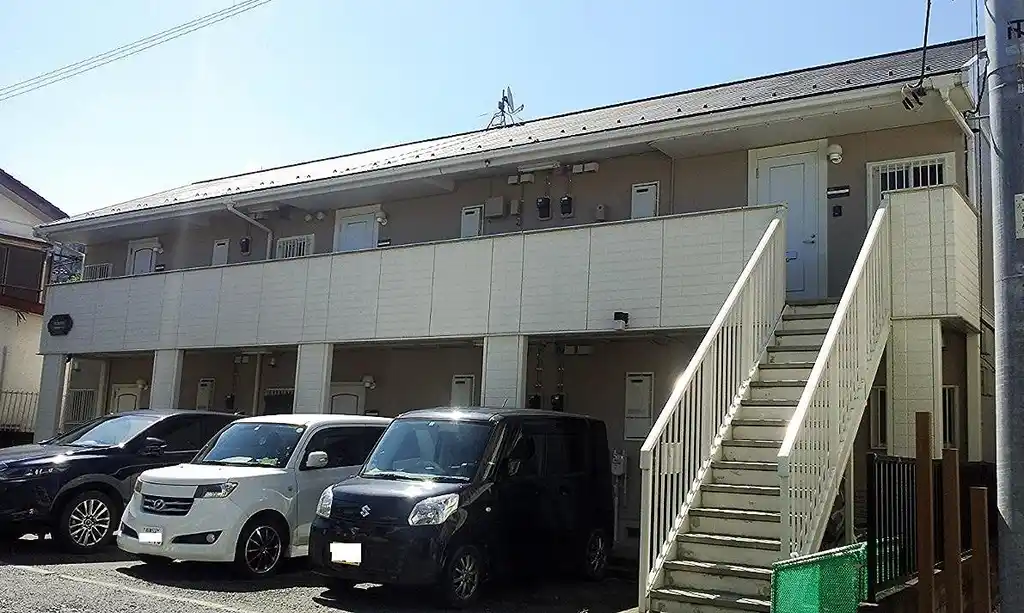 ウエスト クレイン 外観