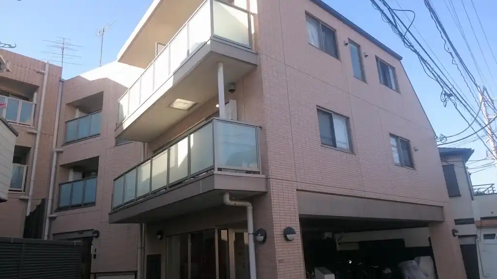 アルファ 外観