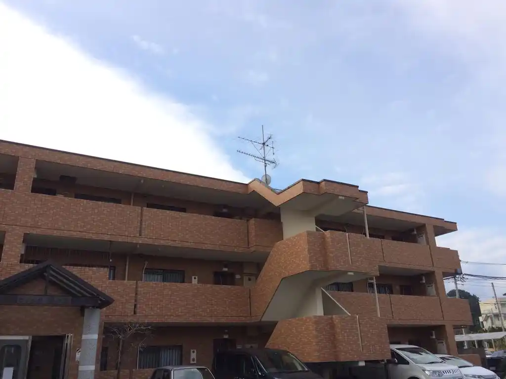 ウィング桜ヶ丘 外観