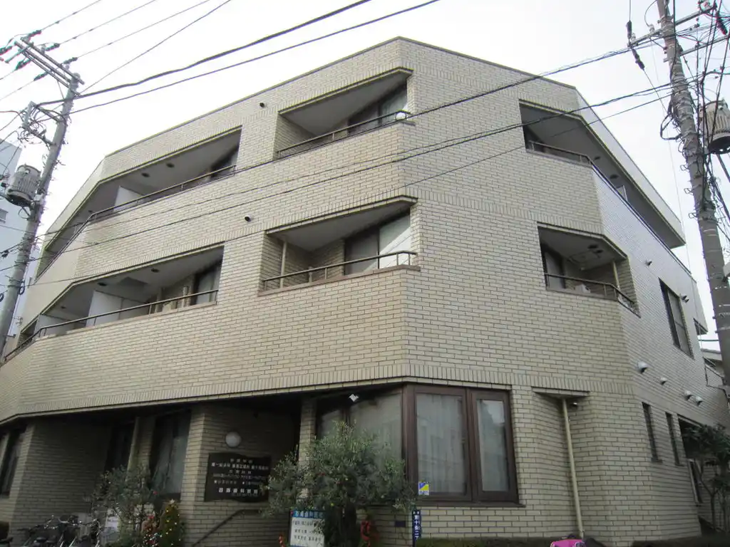 ローランドハイツ 外観