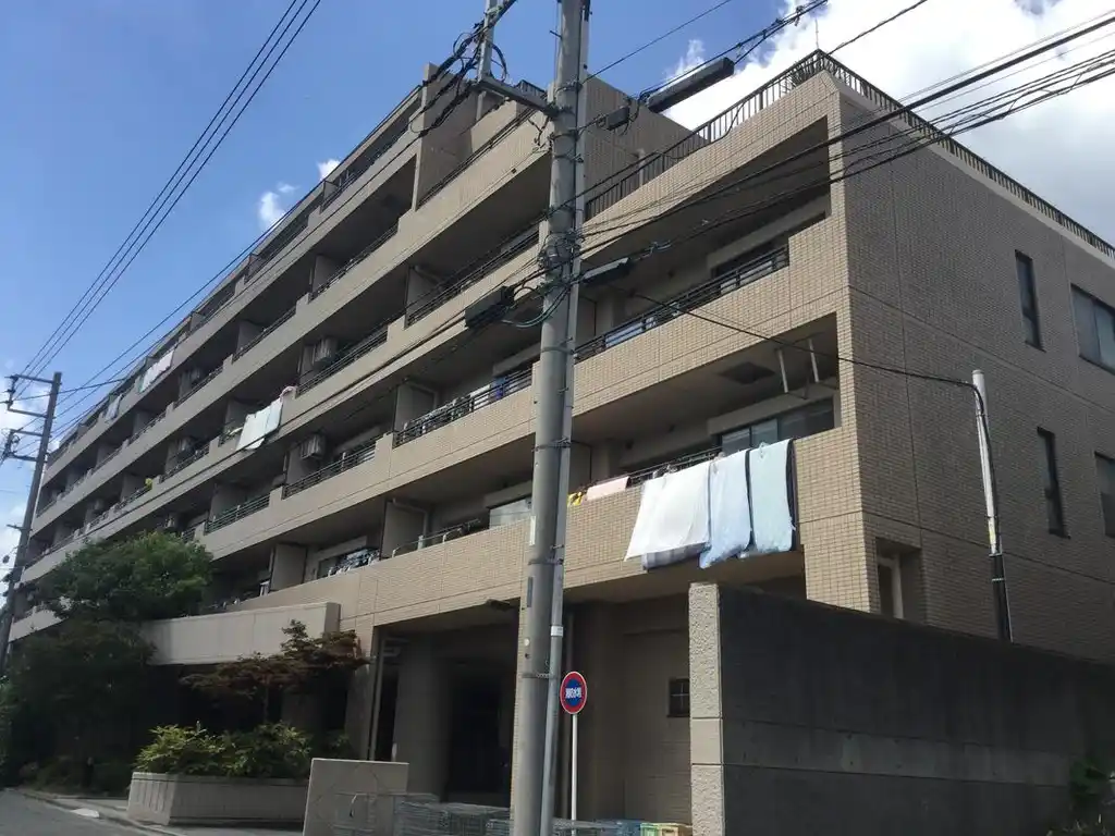 ルイシャトレ多摩永山 外観