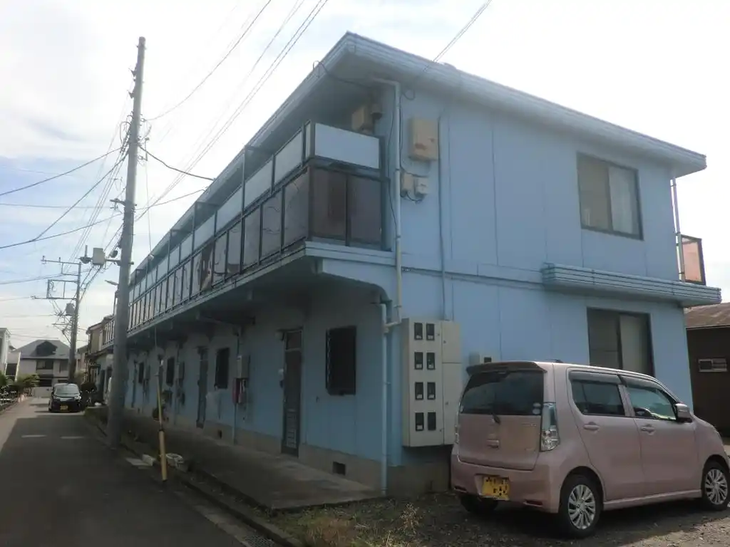 コンフレール湘南B 外観