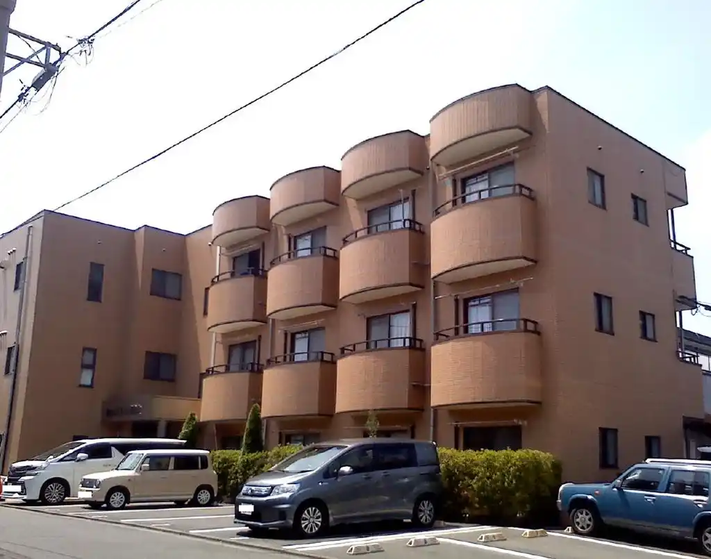 クレストコート国立 外観