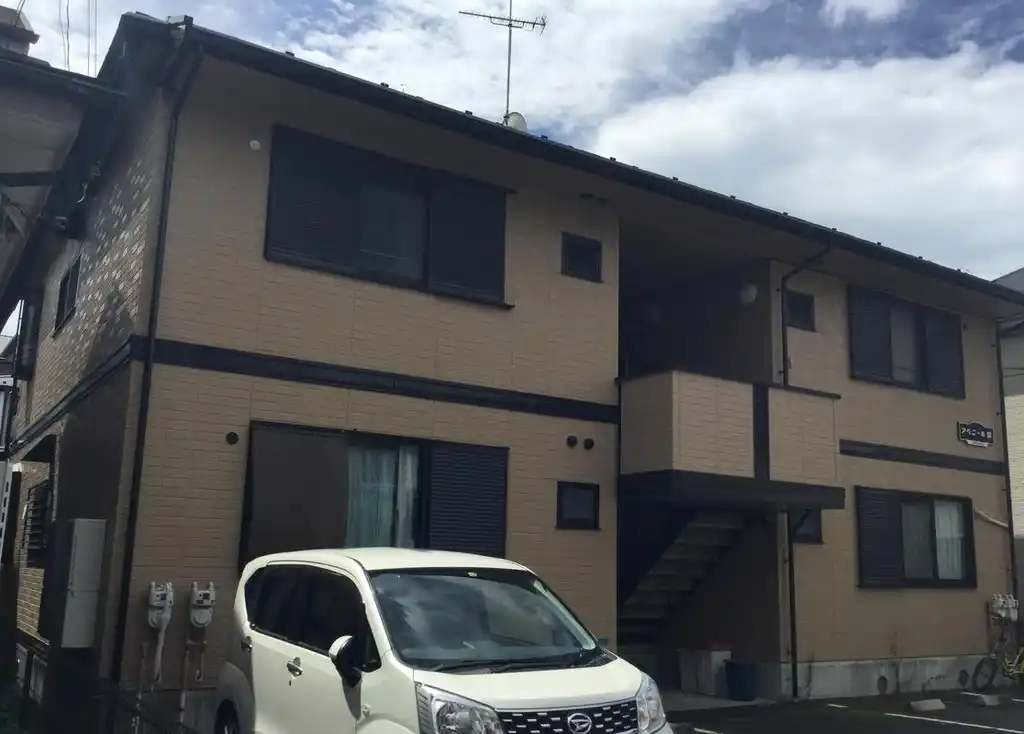 アベニール3 外観