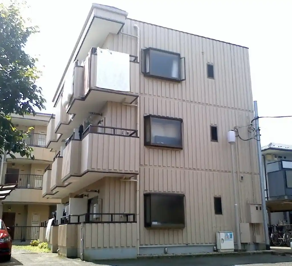 グランドール国立 外観