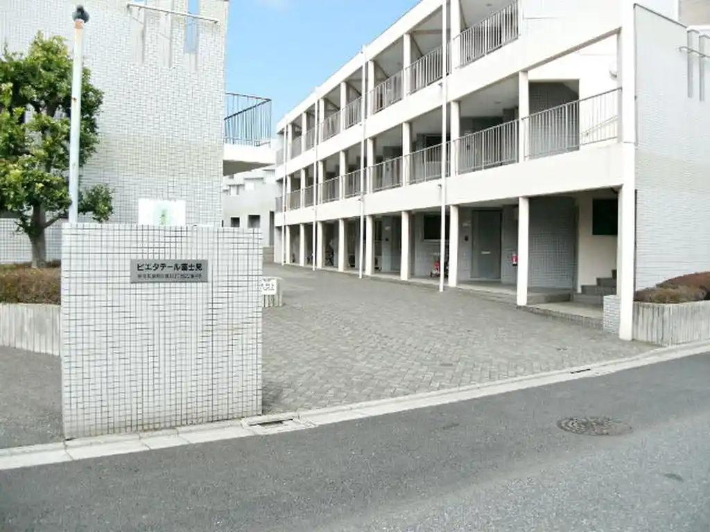 ピエタテール富士見 外観