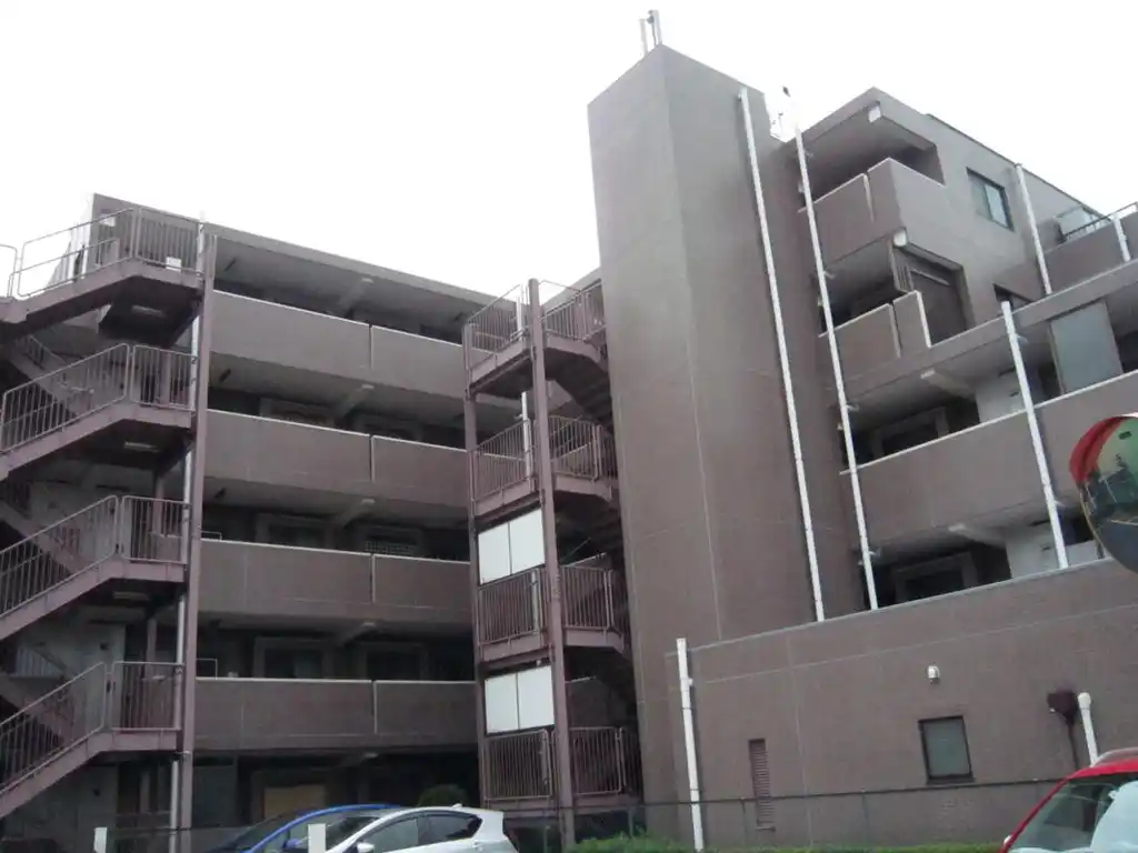 ファミール大宮宮原弐番館 外観