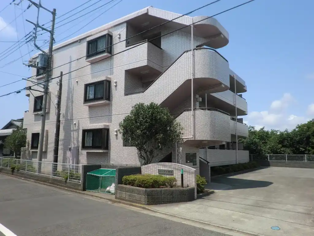 メープル湘南 外観