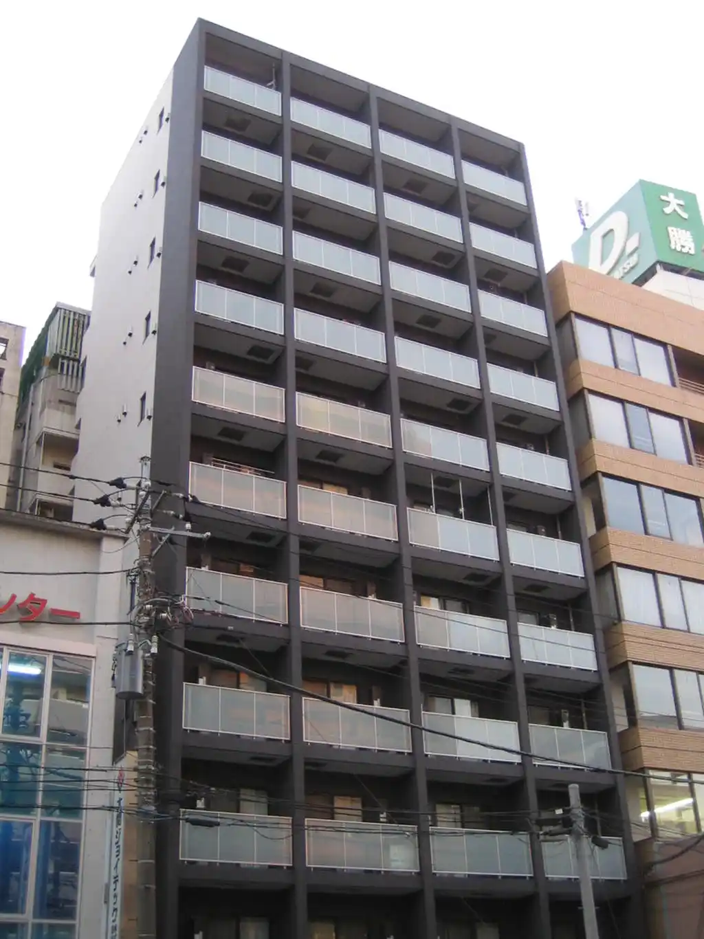 Le'a横濱東口壱番館 外観