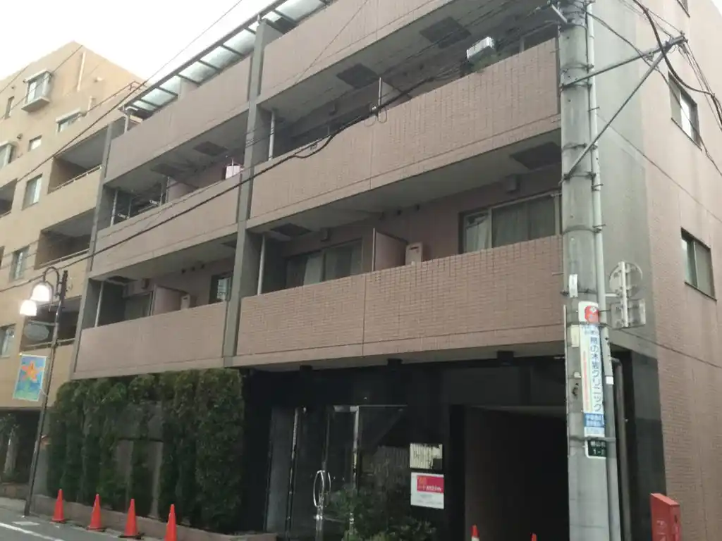 ベルファース都立大学 外観