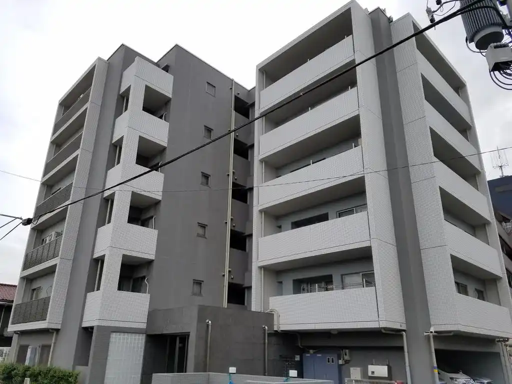 ベルヴィータ大和 外観
