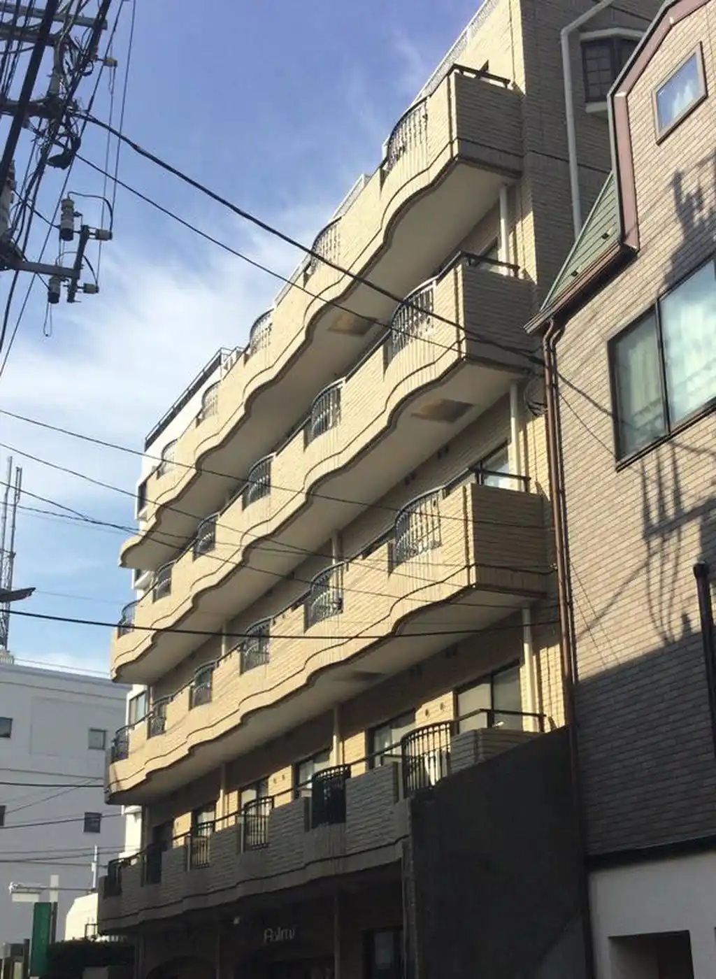 ルーニィ雪ヶ谷 外観