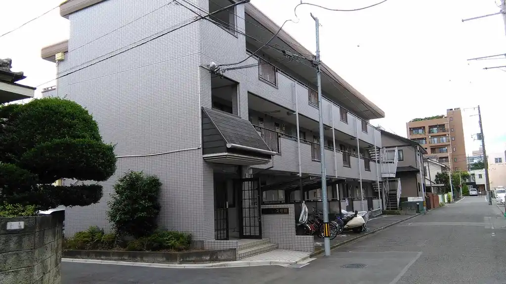 メゾンエース守屋 外観