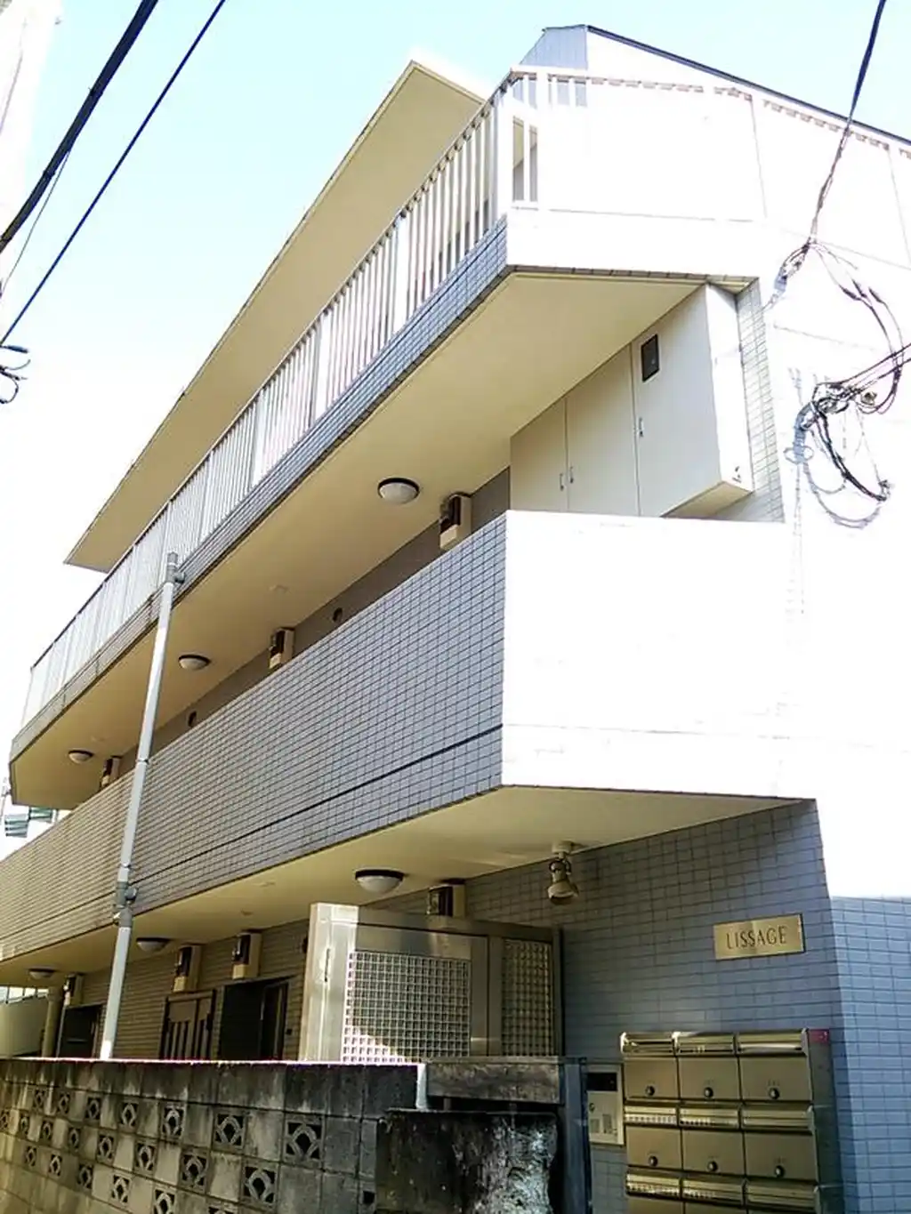 LISSAGE 外観