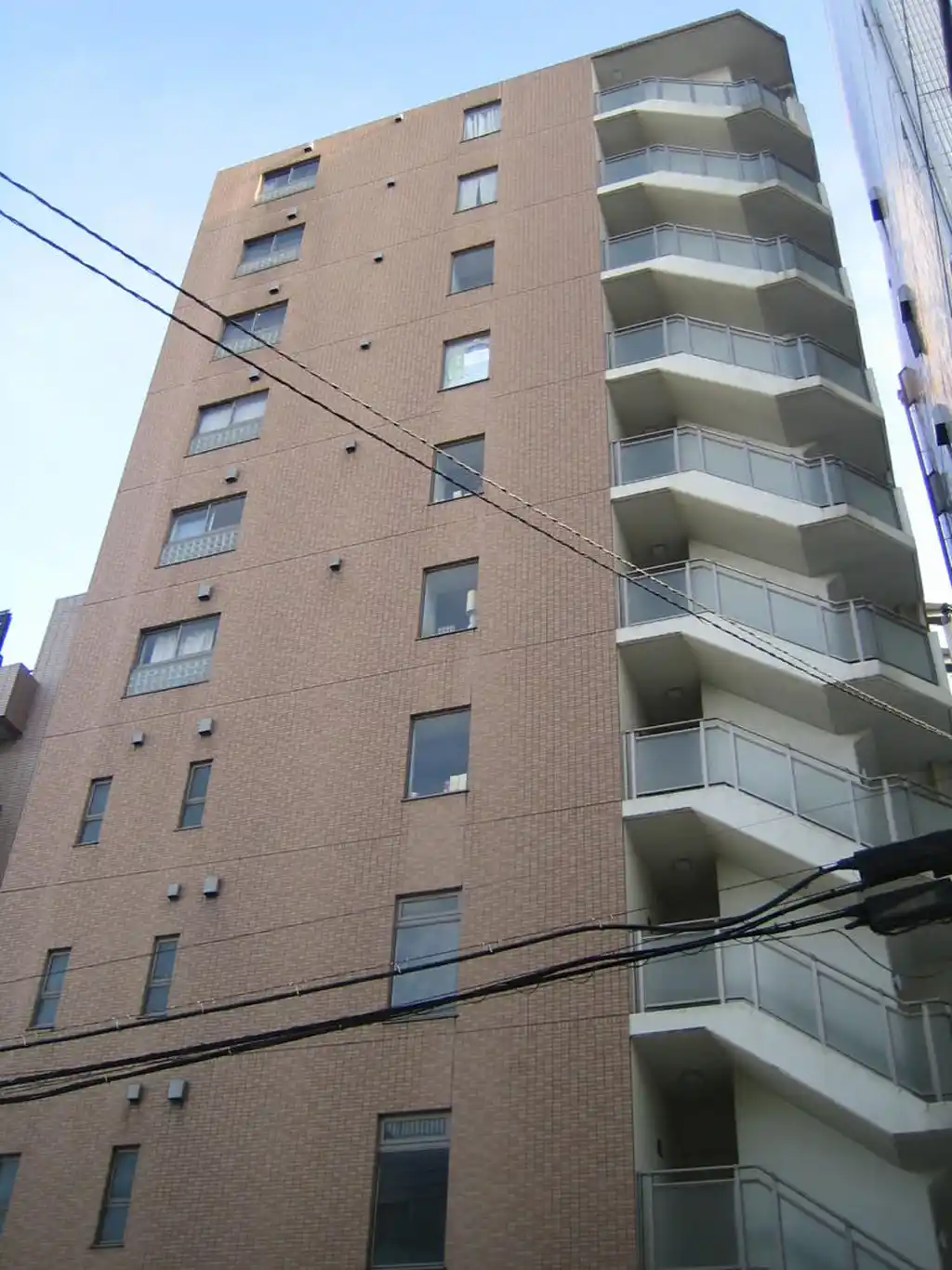 アピス神宮外苑 外観
