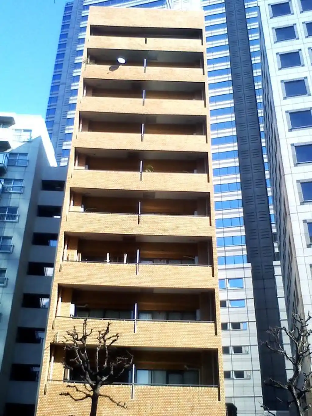 ミツワバイナリー 外観