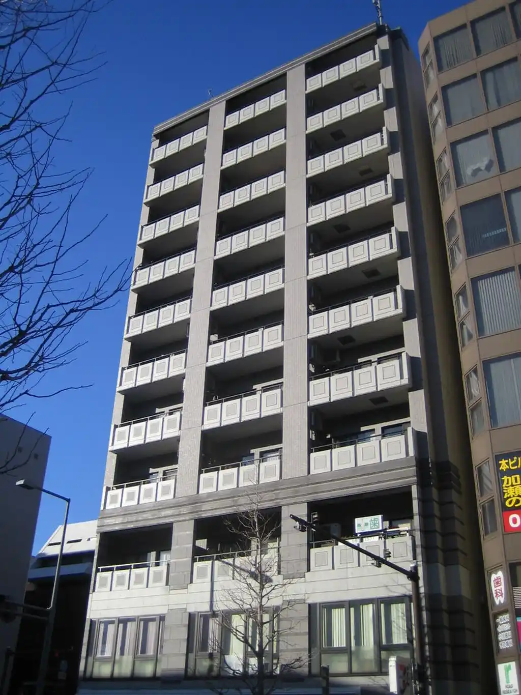 ロワレール横浜本町 外観