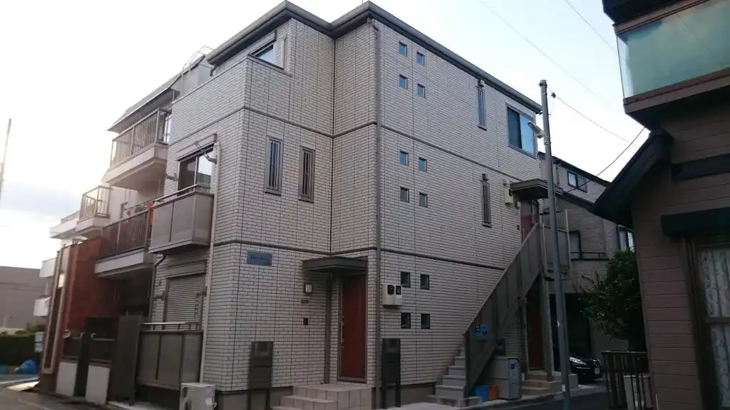 DEARCOURT 外観