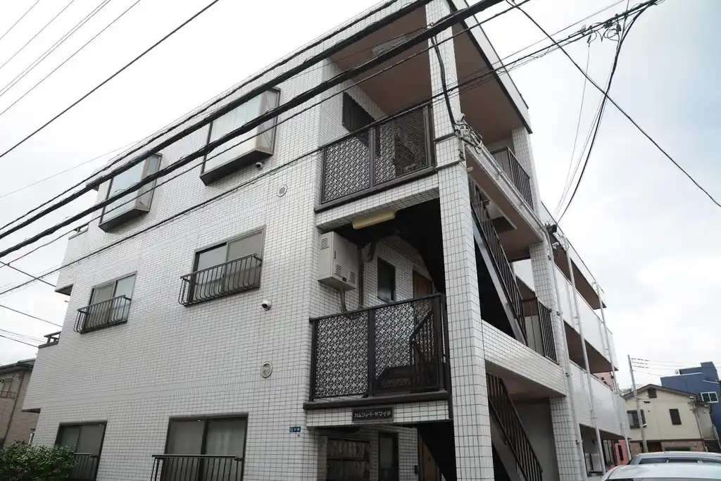 カムフォートヤマイチ 外観