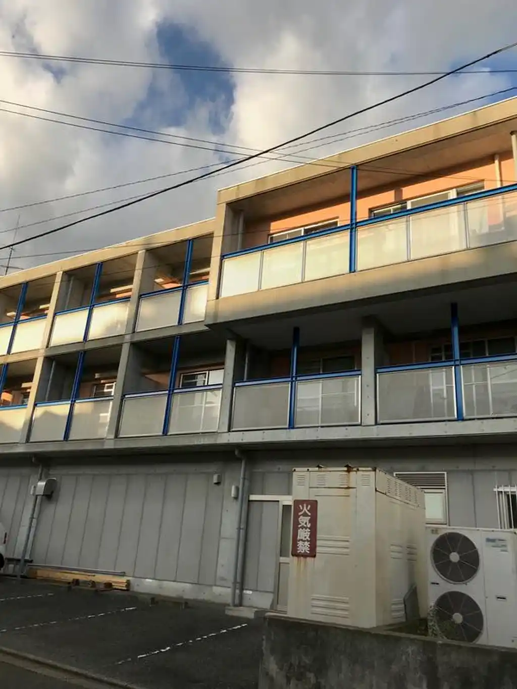 コバヤシビル 外観