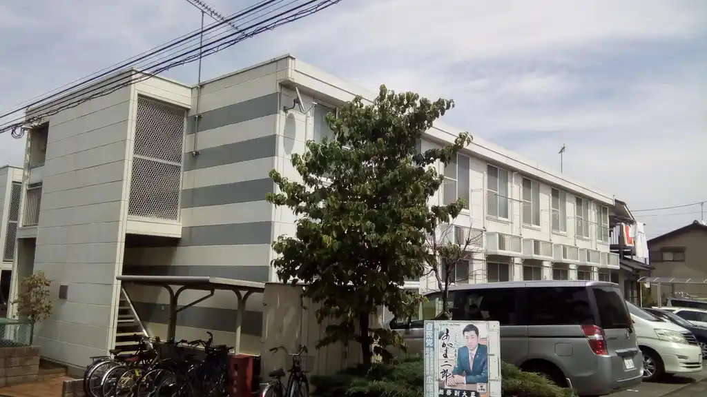 レオパレスボヌール橋本 外観