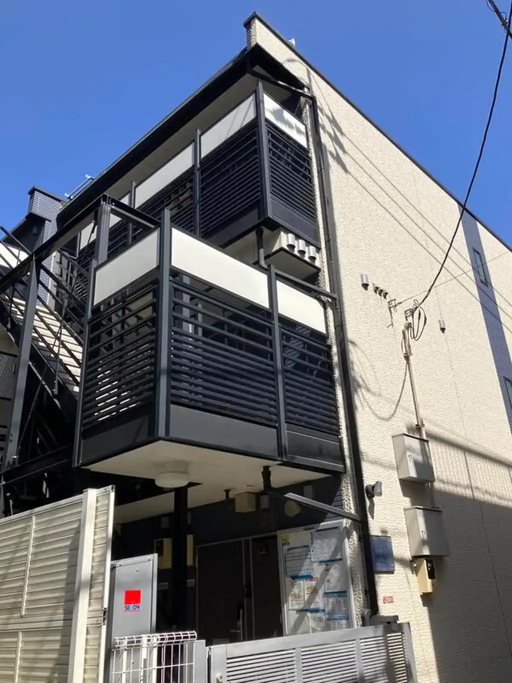 LEONEXTローリエ 外観