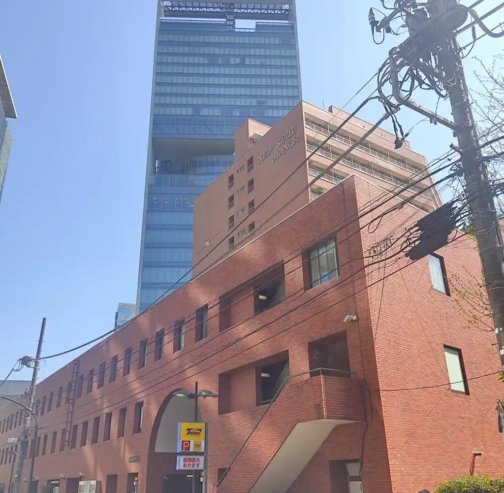 ニューステイトメナー 外観