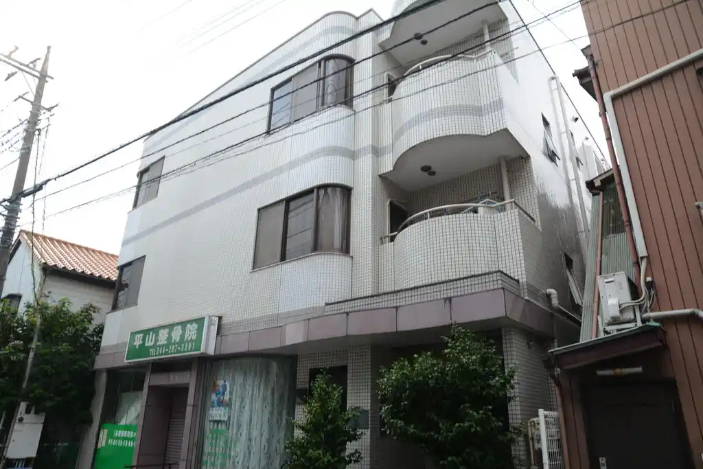 グランシェリーイトウ 外観