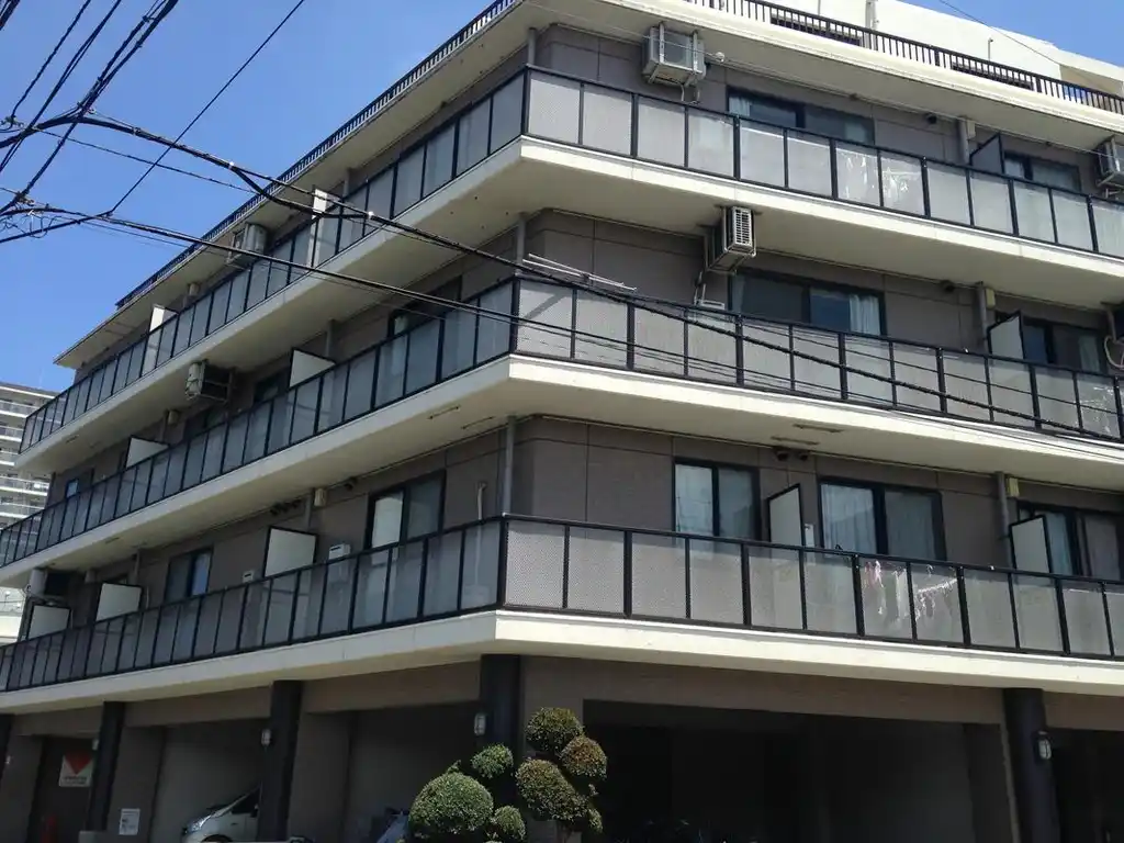 フィールツー 外観