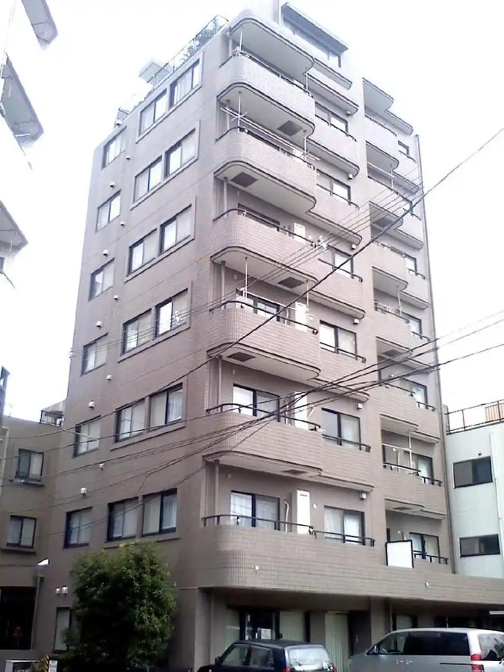 ノアパレス中央 外観