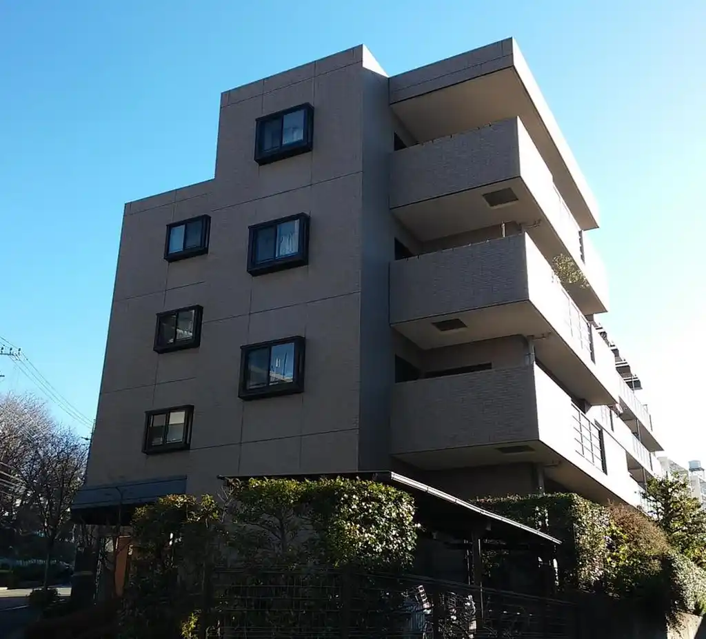 ロイヤルメイツ宮前平 外観