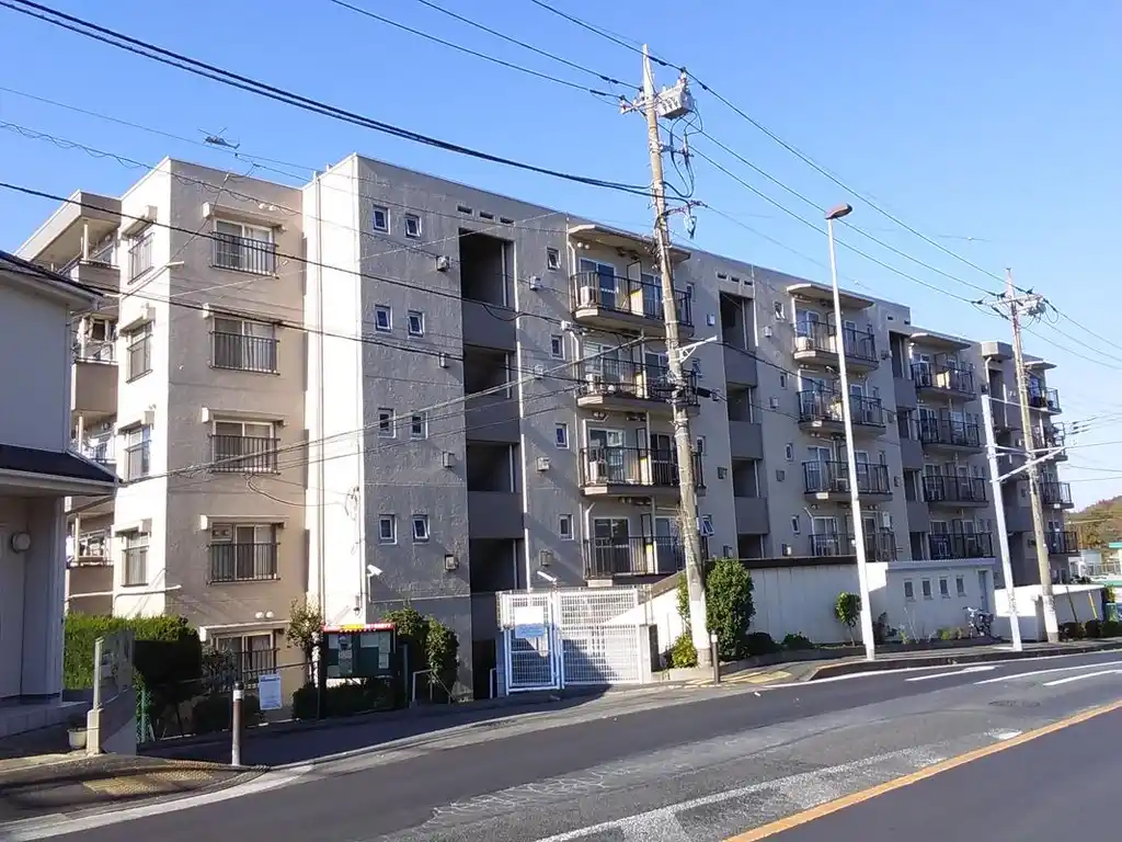 ルックハイツ大和 外観