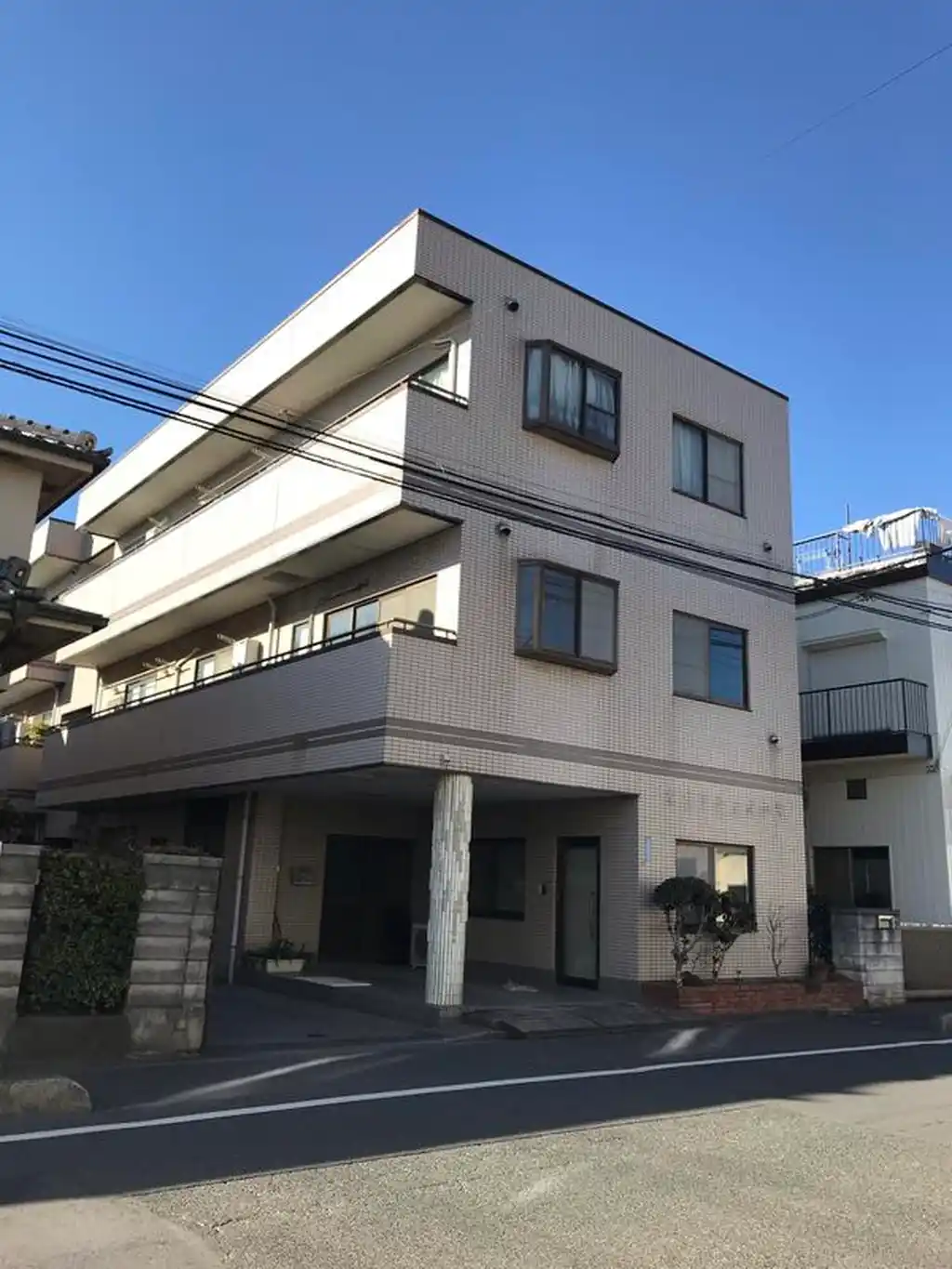 エステート白尾 外観