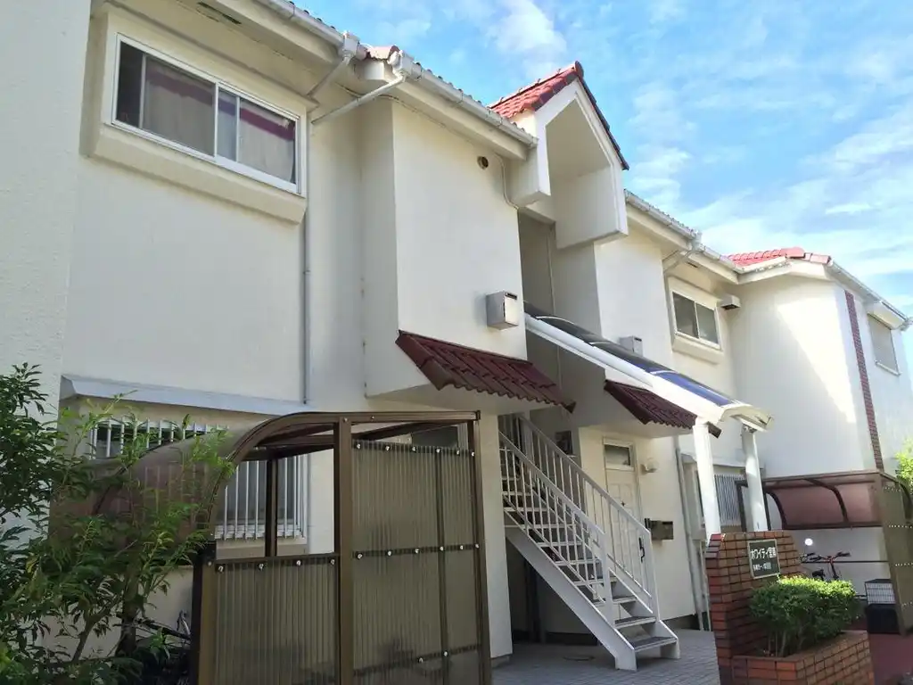 ホワイティ宮南 外観