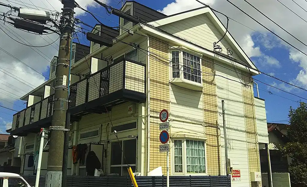 レオパレス大倉山第1 外観