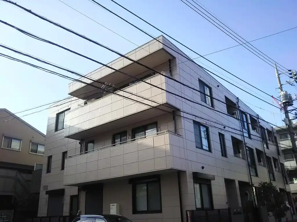 カトルセゾン 外観