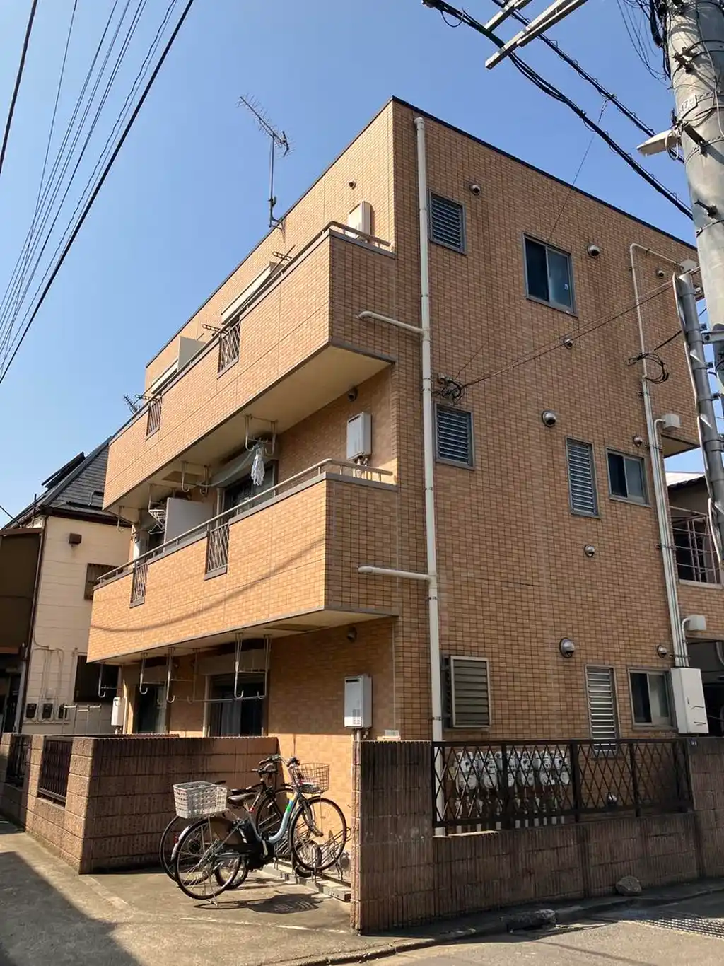 第8三和マンション 外観