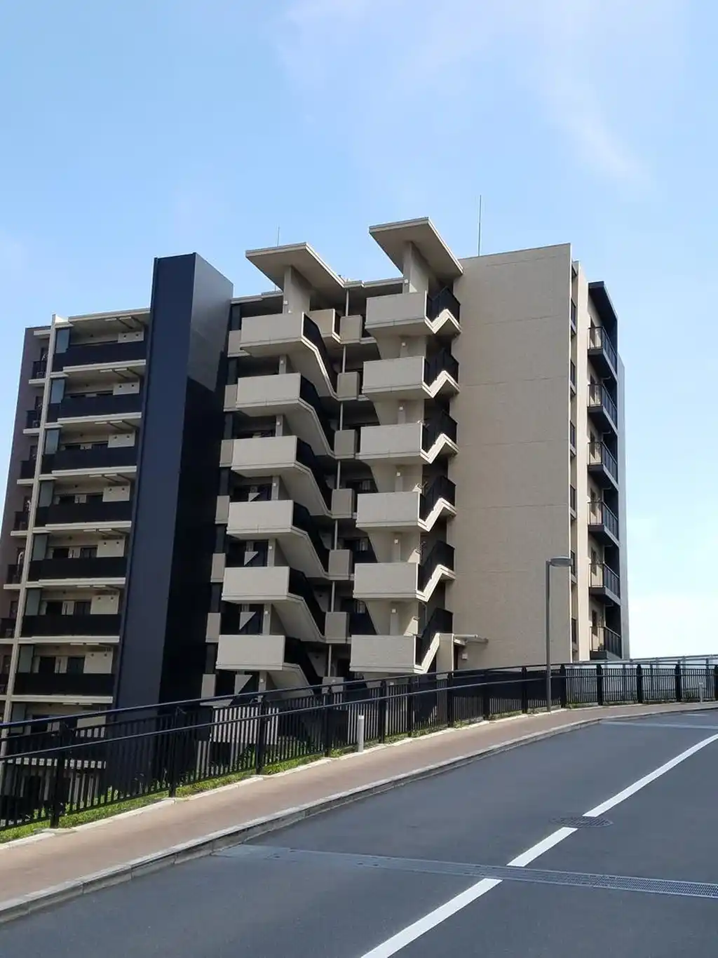 Brillia City 横浜磯子L棟 外観