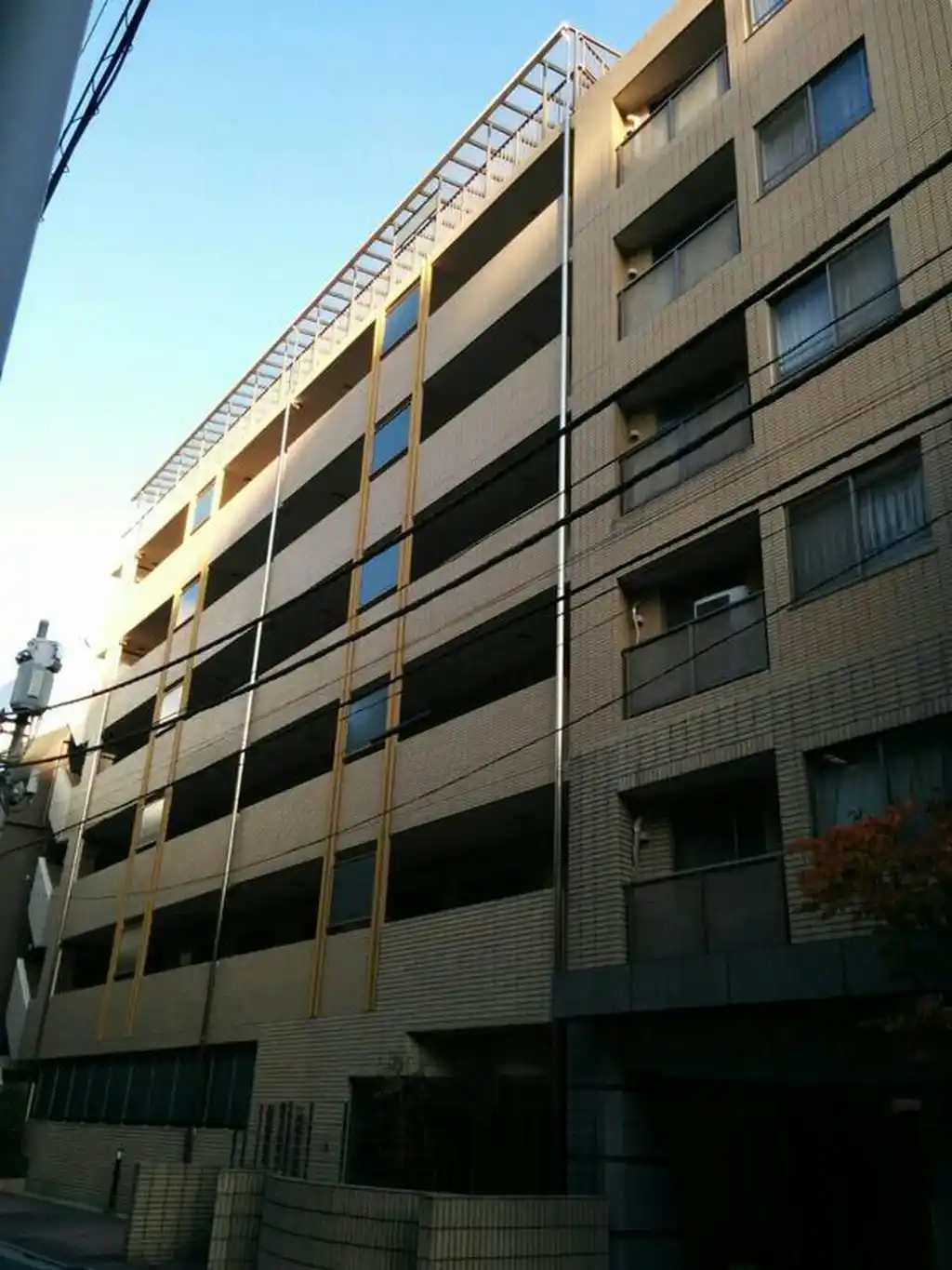 アクシルコート上野 外観