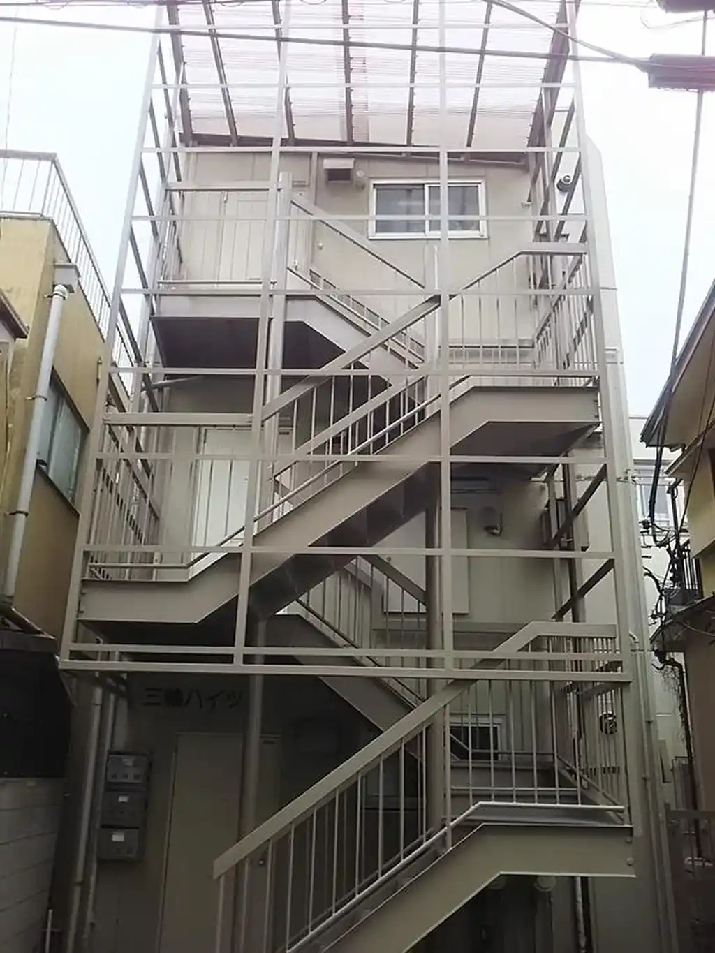 三輪ハイツ 外観