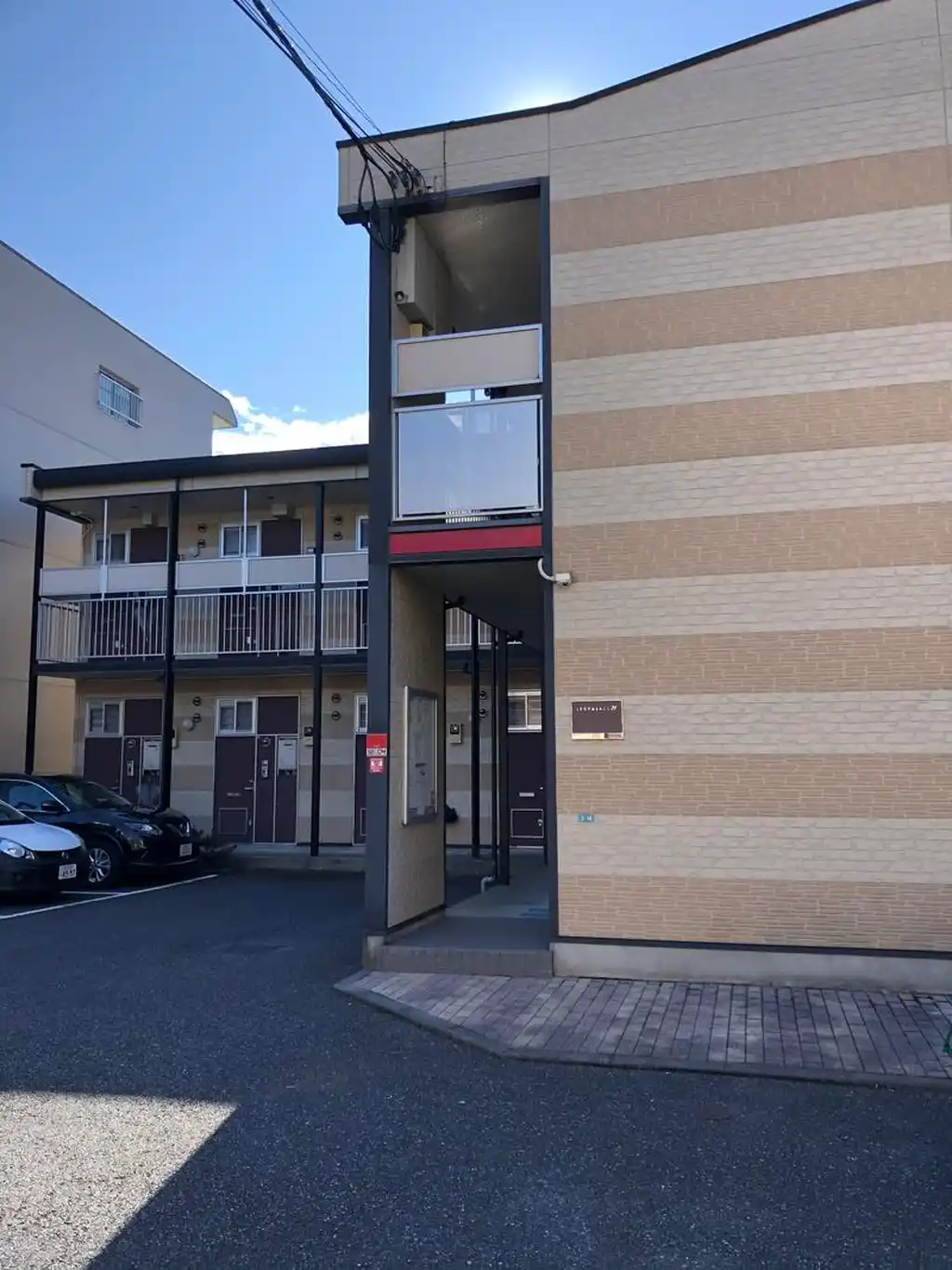 レオパレスホムラ 外観
