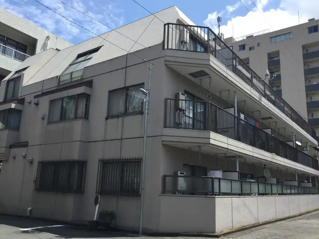 アルファー調布 外観